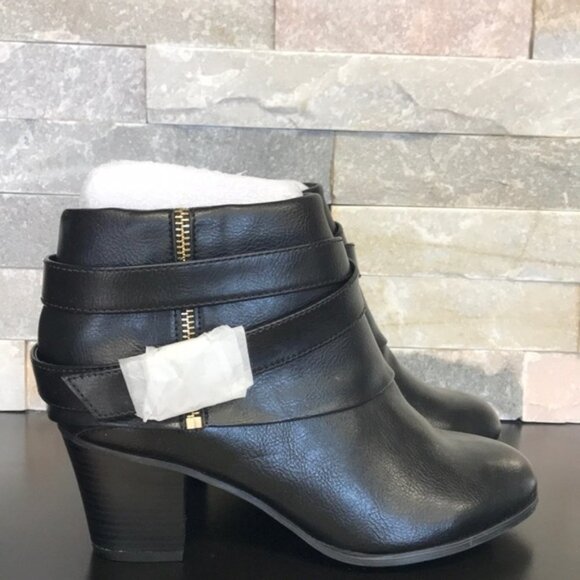 Thalia Sodi Tully Ankle Booties - Picture 2 of 8
